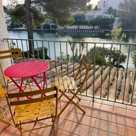 Centre Port-grimaud Avec Vue Magnifique Sur La Giscle Apartment *